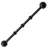 Piercing industriel 70 - Trois encoches noires