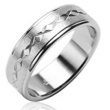 Bague acier 46 - Croix gravées