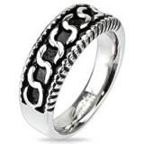 Bague acier 50 - Style chaine sur fond noir