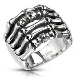 Bague gothique 13 - Main squellette