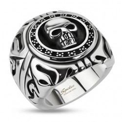 Bague gothique 29 - Crâne dans un cercle