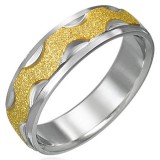 Bague gold-ip 19 - Centre satin en forme de vague