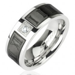 Bague zircone carré et chiffres romains fond noir (68)