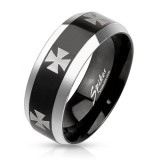 Bague croix de Malte sur fond noir (36)