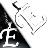 Pendentif lettre E