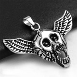Pendentif gothique 08 - Crâne aileée