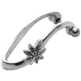 Piercing hélix 38 - Cannabis