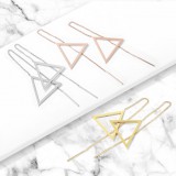 Crochets en acier 04 - Chainette et triangle creux