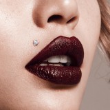Piercing micro-labret 40 - Titane cristal triangulaire