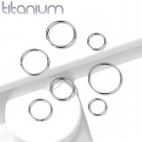 Anneau simple en titane 0,8 ou 1mm