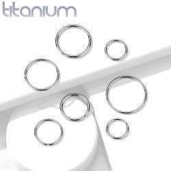 Anneau simple en titane 0,8 ou 1mm