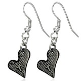 Boucles d'oreilles crochets en acier 56 - Coeur A noir avec croix et texte