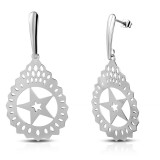 Clous pendants 42 - étoile et dentelles