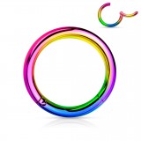 Anneau brisé plaqué titane rainbow avec un bord attaché
