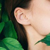 Piercing micro-labret 67 - Trèfle à quatre feuilles jaune