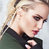 Piercing micro-labret 24 - Aile grise avec strass