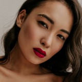 Piercing arcade 16 - Lune rose avec strass