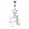 Piercing nombril banane avec pendentif étoile centrale et lettre H ornée de cristaux transparents