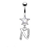 Piercing nombril étoile lettre N avec des cristaux transparents