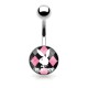 Piercing nombril logo Playboy lapin sur fond noir et rose