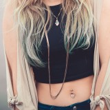 Piercing nombril cœur 83 - Gris et plat avec cristaux transparents
