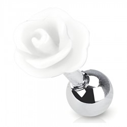 Cartilage hélix, tragus 104 - Acrylique fleur blanche
