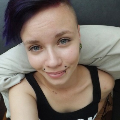  Piercing angel-bites et labret décalé 