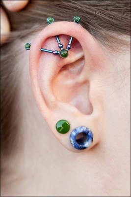  Triple piercing hélix très original 