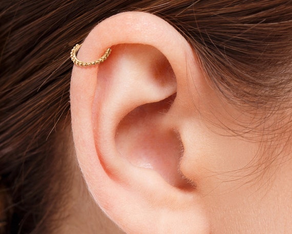 Piercing de l'hélix
