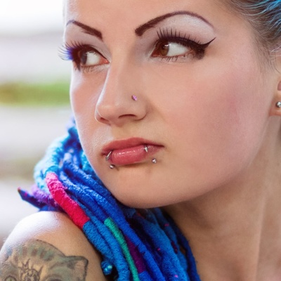  Piercing snake-bites avec deux circulaires 