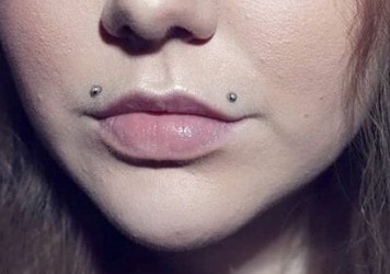 Le piercing lèvre angel bites