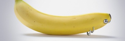 La banane coquine avec ces piercings