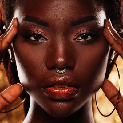  Piercing septum gold-ip jaune avec multiples strass 
