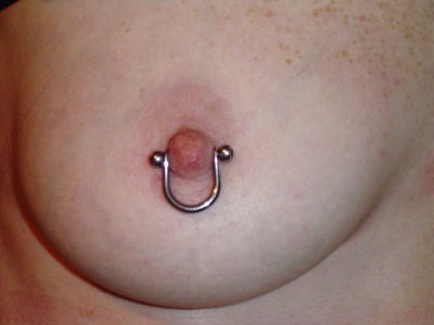  Piercing téton bouclier pendant 