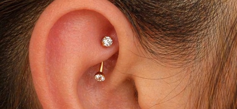 Piercing Rook Oreille : Style Unique & Confort