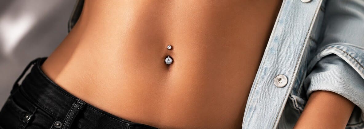 Piercing Nombril Simple : Bijoux Classiques & Élégants